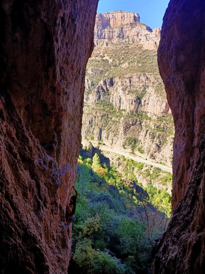 Cal Perico, Tourist And Climbing Camarasa
